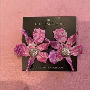 Lele sadoughi Mother of Pearl Small Crystal Lily Earrings Rose Red